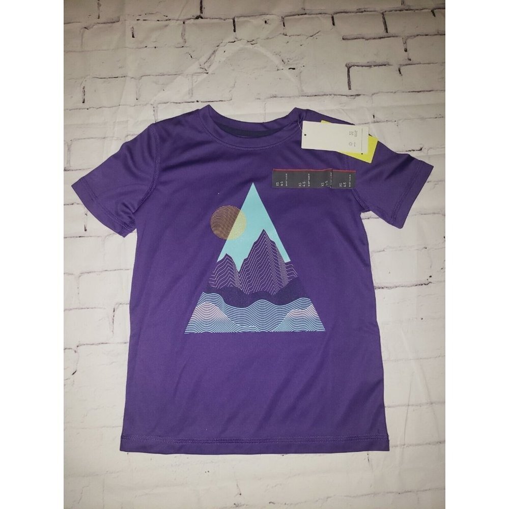 𝅺NWT All In Motion Boys Size 4/5 Moisture Wicking Short Sleeve T-Shirt